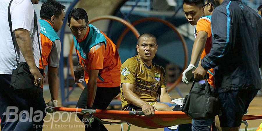 Masih Cedera, Tantan Belum Bisa Ikut Latihan Persib Bandung