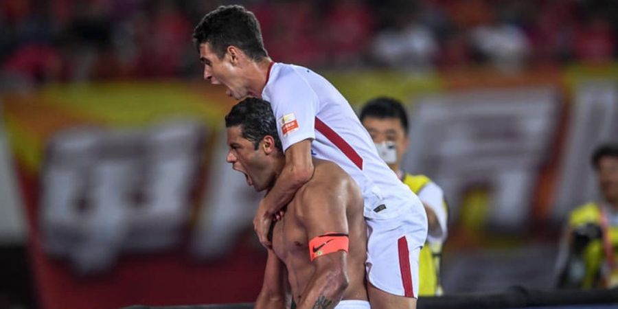 Hari ini, Liga Super China 2018 Selesai dan Oscar Bersama Hulk Buat Sejarah untuk Klub yang Mereka Bela