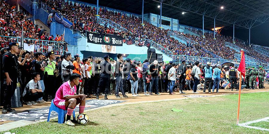 Arema FC Was-was Kena Denda Besar karena Sulit Kontrol Suporter di Stadion