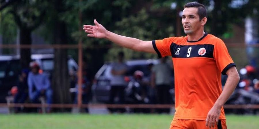 Silvio Escobar Resmi Jadi Striker Perseru Serui di Liga 1