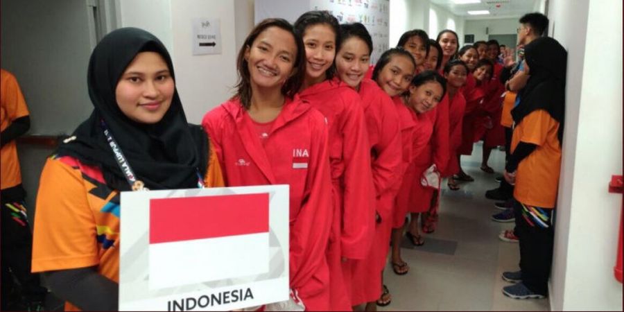 GALERI FOTO - Awas Baper, Di Tengah Panasnya SEA Games 2017, Inilah Kemesraan Dua Atlet Polo Air Indonesia