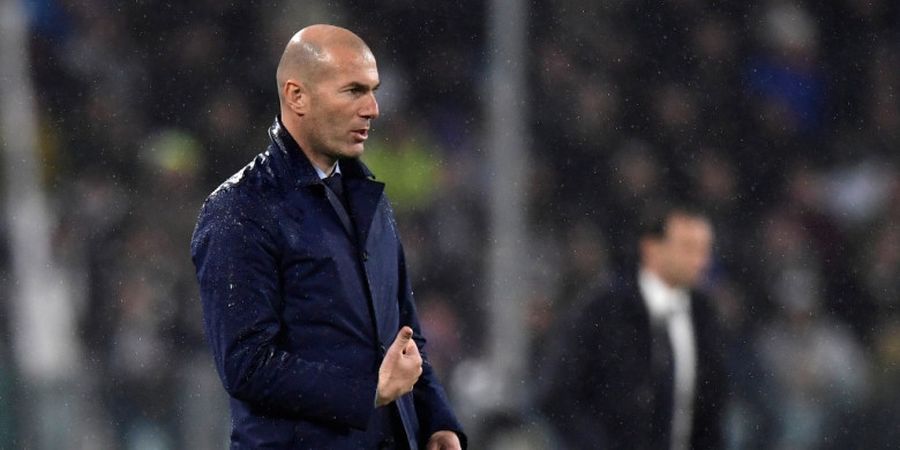 Zinedine Zidane Kedapatan Berada di Dekat Kantor Manchester United, Segera Bergabung?