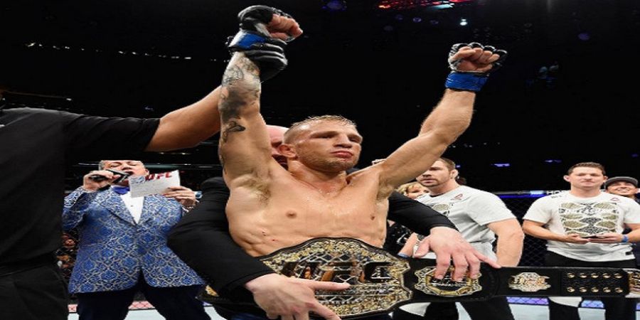 Hasil UFC 217 - 3 Gelar Juara Diperebutkan dan Berpindah Tangan