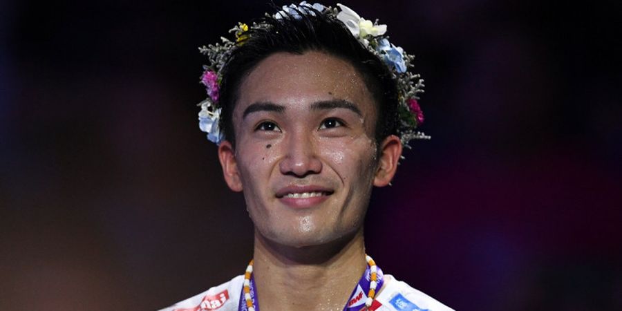 Bahagianya Kento Momota Jadi Pemain Jepang Pertama yang Raih Gelar Juara Dunia