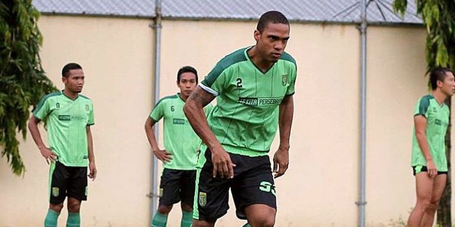 VIDEO - Dilirik Alfredo Vera, Simak Skill Aduhai Bomber Asing Persebaya