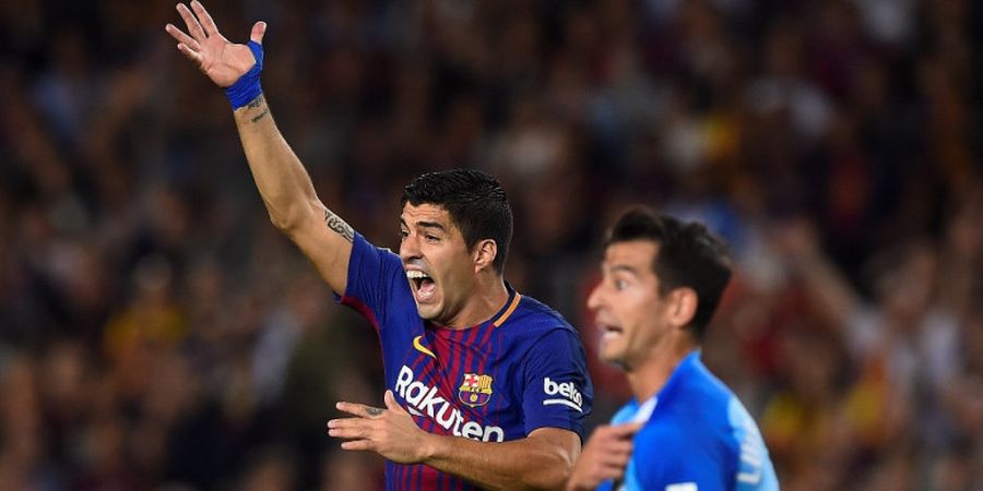 Barcelona Vs Malaga - Luis Suarez Kesal Saat Diganti, Ernesto Valverde Maklum