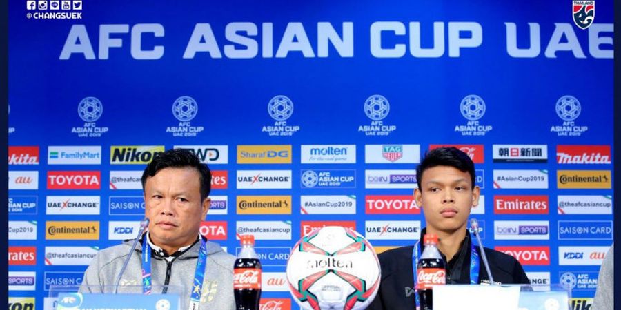 Kualifikasi Piala Dunia 2022, Timnas Thailand Cuma Pakai Satu Striker