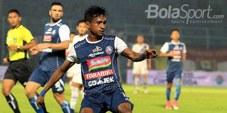 Ungkapan Ricky Ohorella Usai Selalu Dimainkan di Arema FC