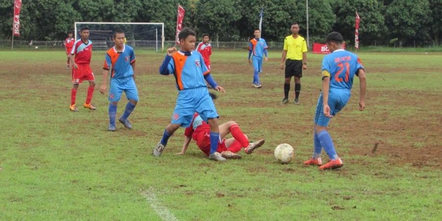 Lapangan Rusak, Partai Liga BOLA U-13 Wilayah Timur Ditunda