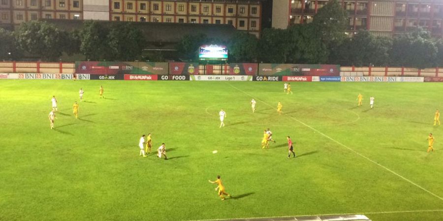 Bhayangkara FC Vs PSM Makassar Berlangsung Panas, 2 Gol Dianulir