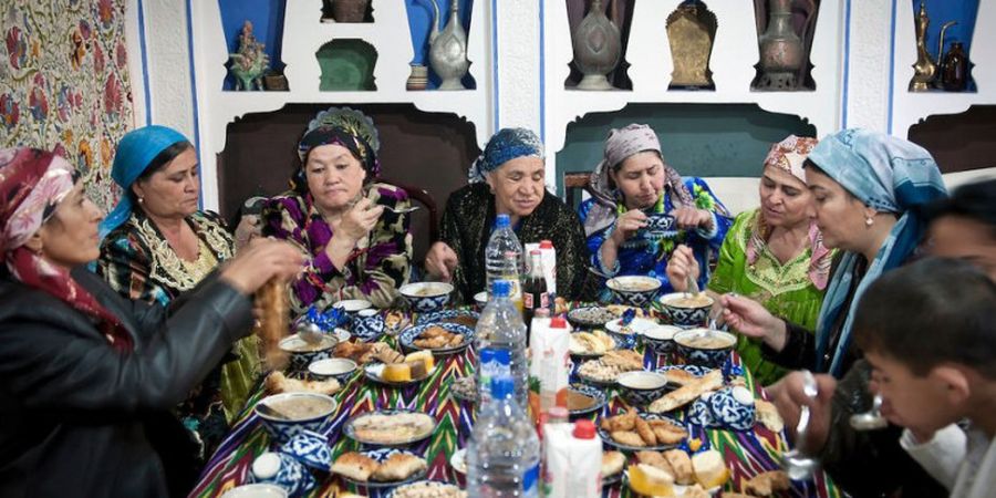 Mitos dan Fakta Uzbekistan, Benarkah Semua Penduduknya Tak Dapat Berbahasa Asing?