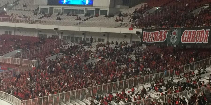 Ultras Garuda Tak Henti-hentinya Suarakan Nyanyian untuk Skuad Garuda