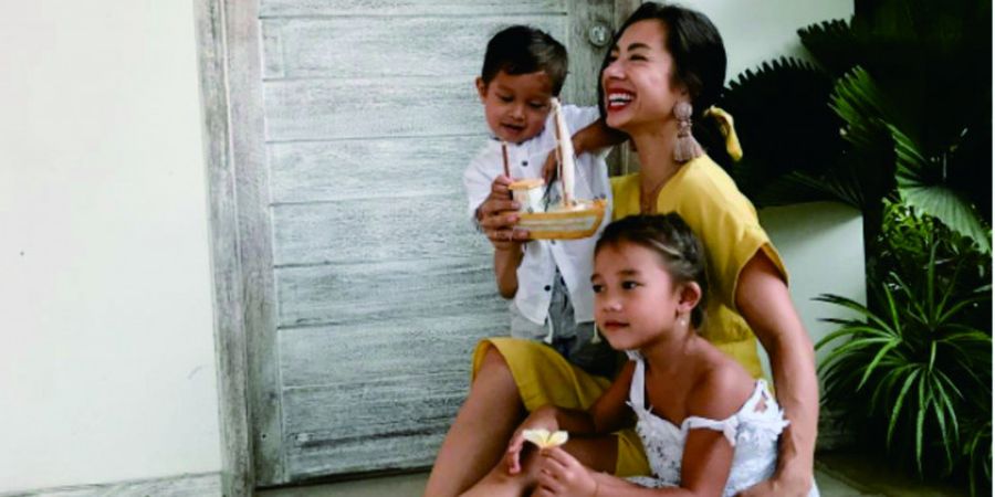 Anak-anak Masuk Sekolah, Jennifer Bachdim Manjakan Diri dengan Cara Ini