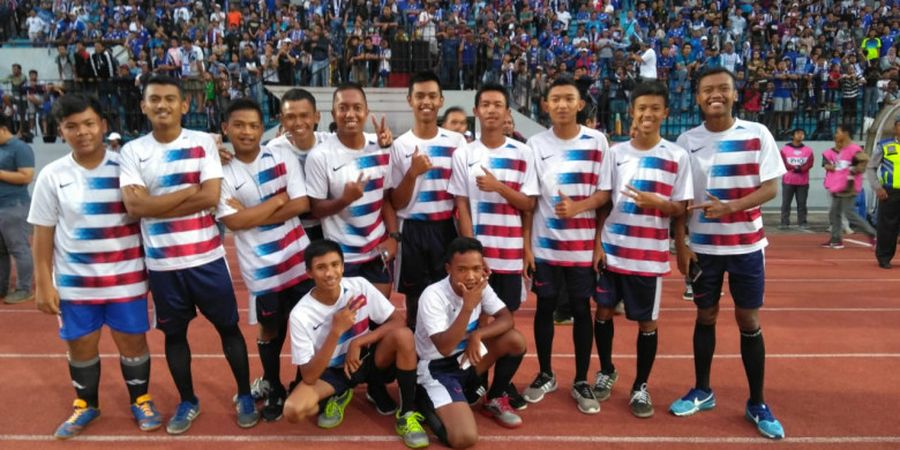 Satu Musim Iringi PSIS Semarang di Laga Kandang Liga 1 2018, Ini Tanggapan Anak Gawang