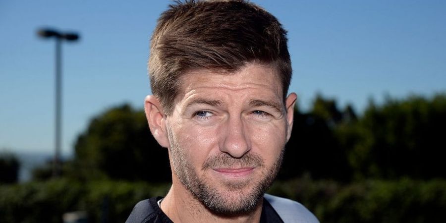 Rencana Steven Gerrard Setelah Memutuskan Pensiun