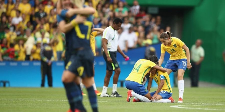 Tangisan Ratu Sepak Bola Brasil di Maracana
