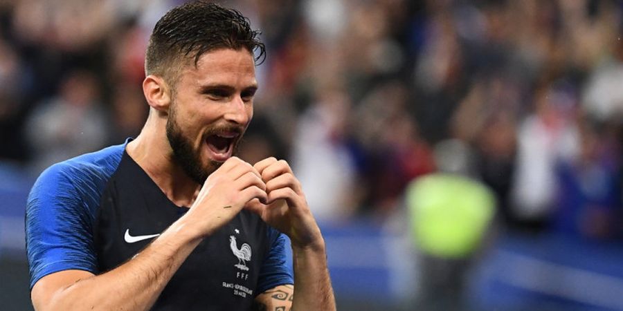 VIDEO - Cedera Kepala Olivier Giroud saat Membela Prancis Melawan Amerika Serikat