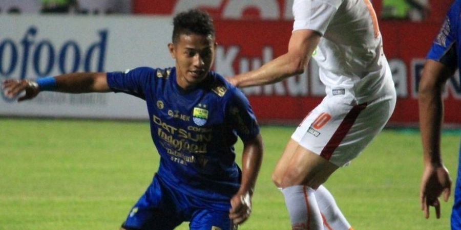 Diwarnai Kegagalan Penalti Essien, Persib Ditahan Borneo