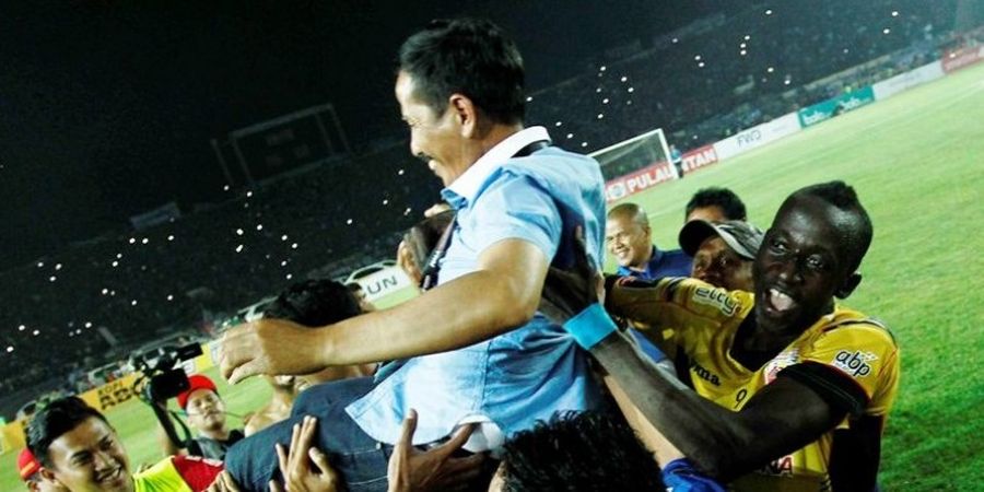 Sejarah Hari Ini - Vlado Jadi Kiper, Persib Menang, Kompetisi Dihentikan