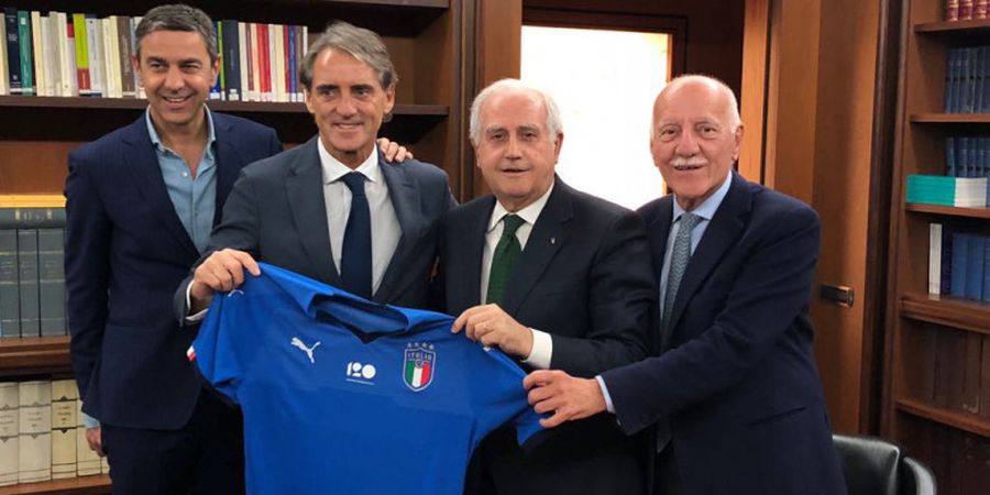 Resmi Dilantik sebagai Pelatih Timnas Italia, Ini Harapan Netizen untuk Roberto Mancini