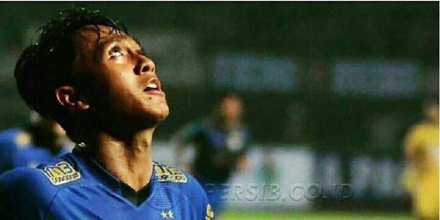 Sriwijaya FC Vs Persib Bandung - Febri Hariyadi Tunjukkan Kelasnya Sebagai Pemain Termahal Timnas U-22 Indonesia