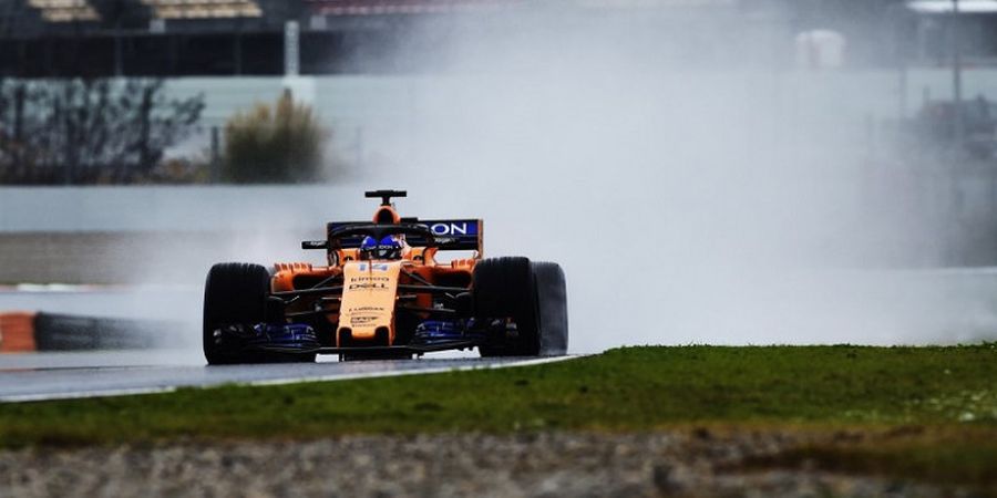 Tes Pramusim F1 2018 - Fernando Alonso Tetap Senang Meski Jadi Pebalap Tercepat dengan Cara yang Tidak Biasa