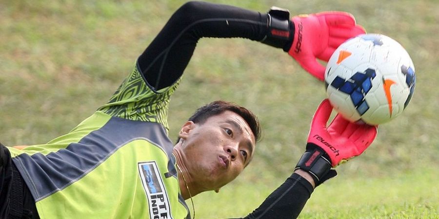 Kuda-kuda Pensiun Kiper Persipura