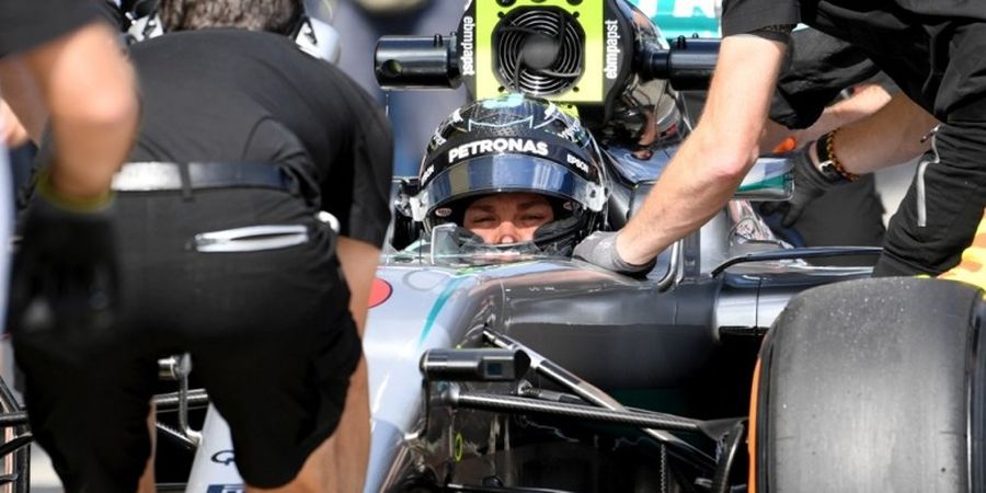 Rosberg dan Hamilton Masih Bersaing di Posisi Teratas