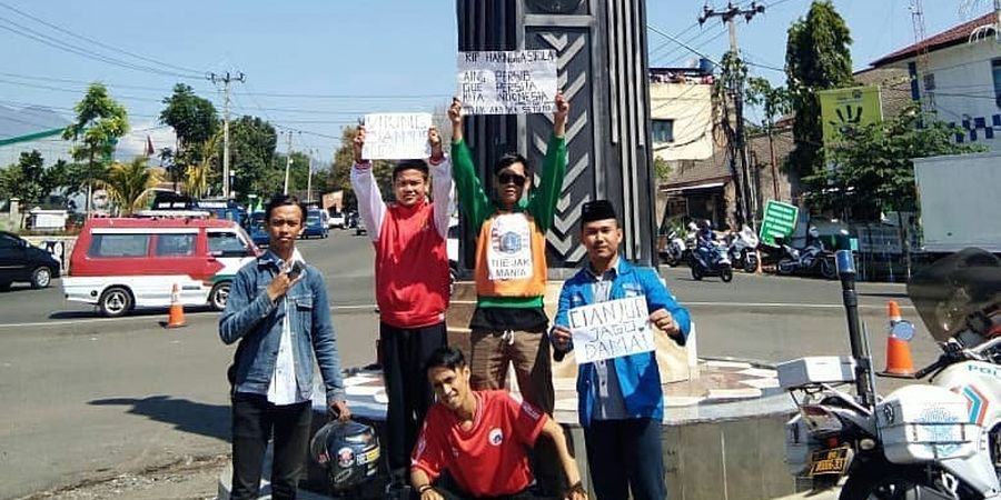 Komika Eko Satpam Sebarkan Virus Perdamaian antar Suporter Klub Persib Bandung dan Persija Jakarta