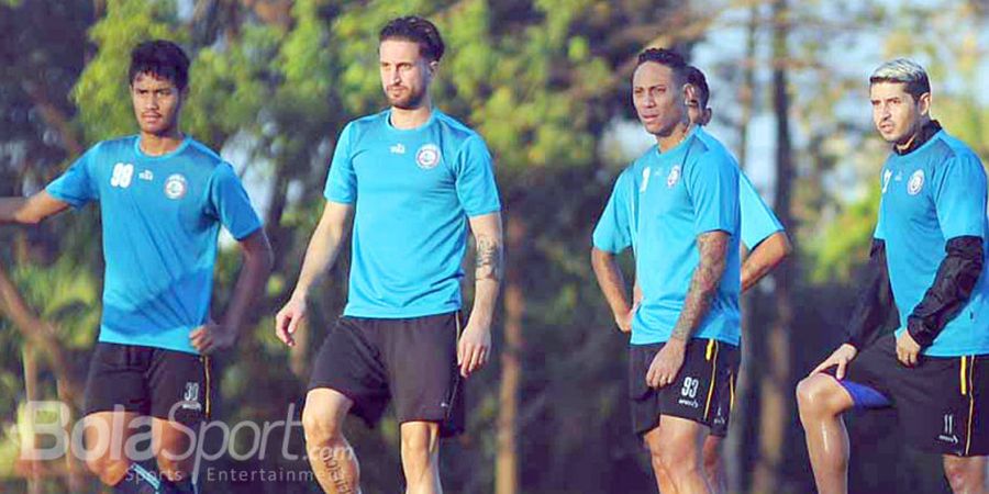 Sempat Buat Arema FC Diberitakan Miring, Bek Ini Susul Tujuh Eks Jebolan Liga 1 ke Malaysia