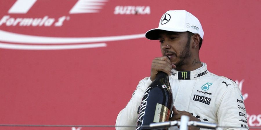 Lewis Hamilton Lakukan Selebrasi di Podium, Legenda Lari Ini Langsung Unggah Foto di Instagram