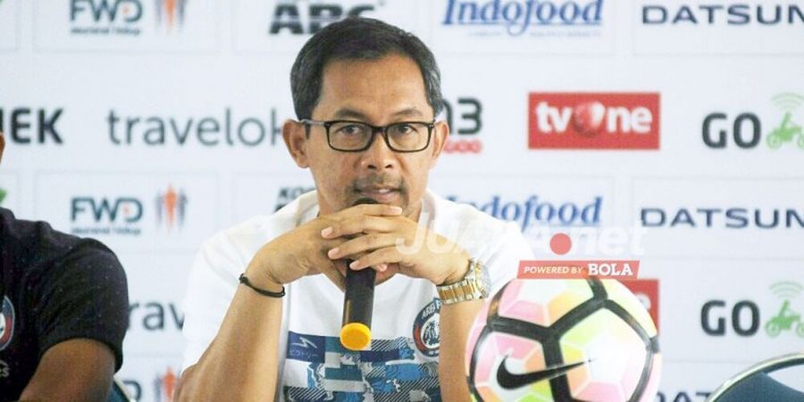 Aji Santoso Mundur, Arema FC Cari Satu Orang Pelengkap Pandawa Lima