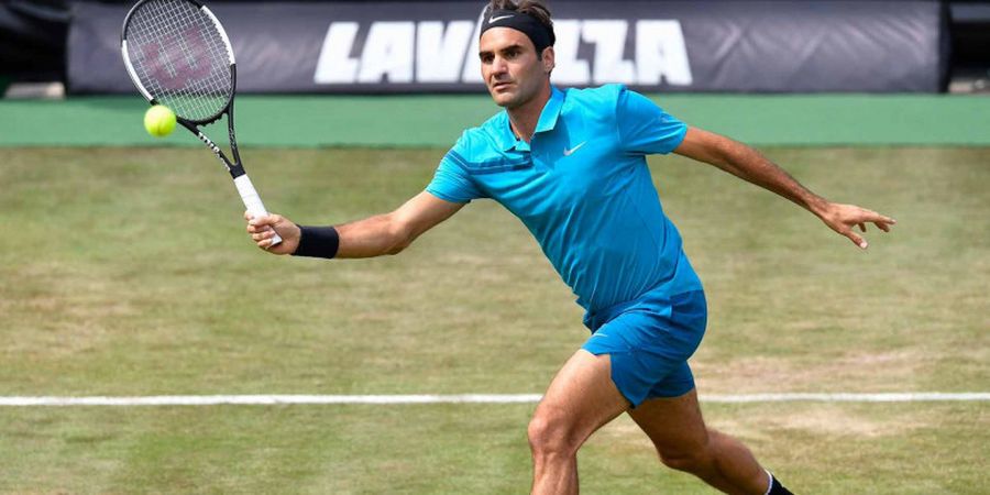 Roger Federer Selangkah Lagi Duduki Peringkat 1 Dunia seusai Lolos ke Semifinal Stuttgart Open 2018