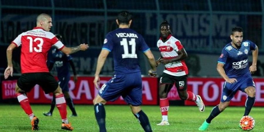 Setelah Tertunda, Arema Resmi Perkenalkan Marcio Teruel