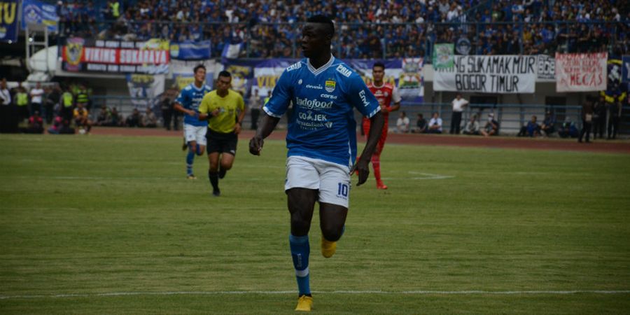 Ezechiel NDouassel Janjikan Ini untuk Persib Bandung di Liga 1 2019