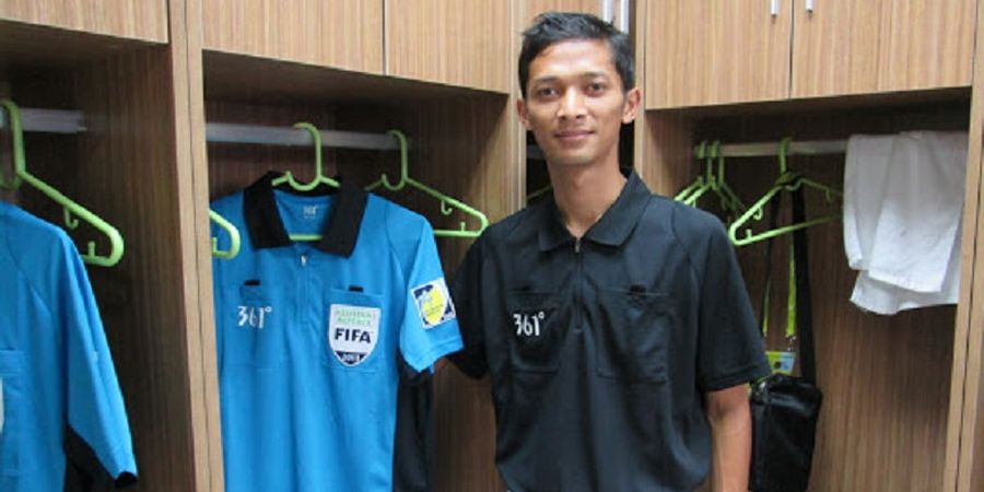 Eks Pemain Persib Bandung Jadi Wasit Indonesia dan Bertugas di Piala AFF U-18 2017 