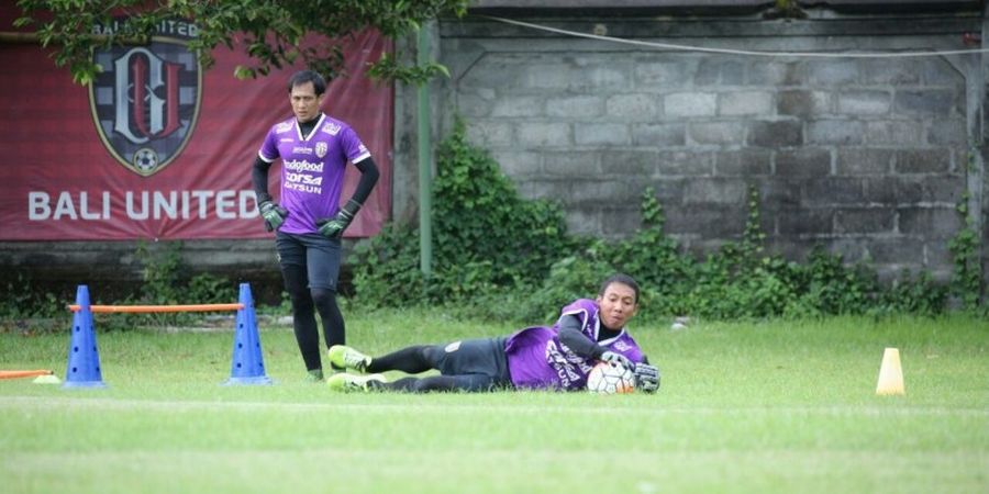 Kiper PSCS Coba Peruntungan di Bali United