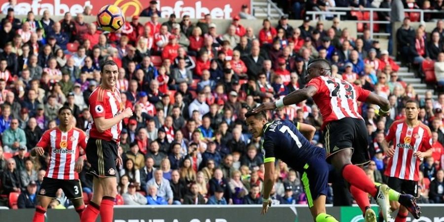 Berkat Sepasang Gol Sanchez-Giroud, Arsenal Benamkan Sunderland 
