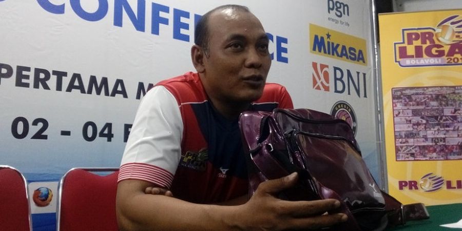 Surabaya Bhayangkara Samator Menang Mudah, Pelatih Gembira