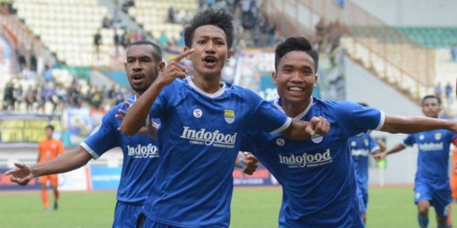 Persib Bandung Lampaui Persija dalam Perolehan Trofi Liga 1 Musim 2018 di Berbagai Kalangan Usia