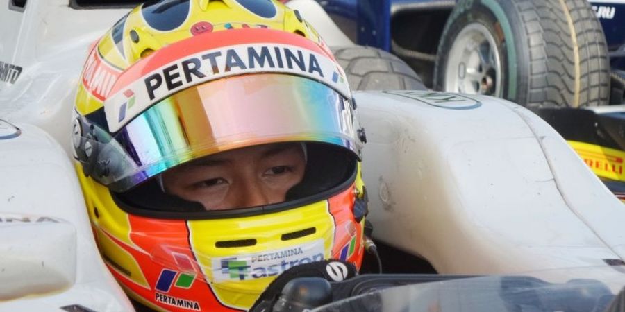 Pemred BOLA Menjawab Pertanyaan Seputar Petualangan Rio Haryanto ke Tim Manor dan Formula 1