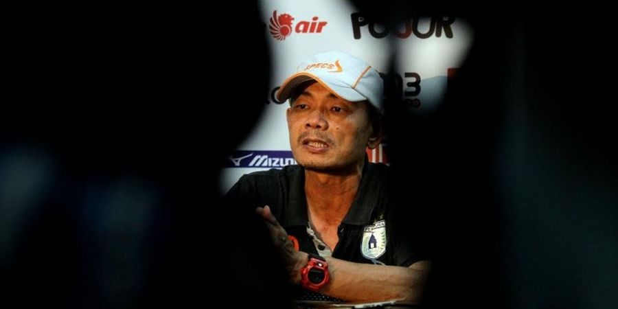 Liestiadi Mundur, Persipura Sementara Tanpa Pelatih Kepala