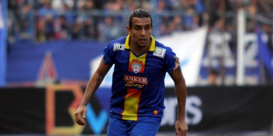 Tak Jadi Gabung Arema FC, Gustavo Lopez Menuju Klub Kontestan Liga 1 Lain