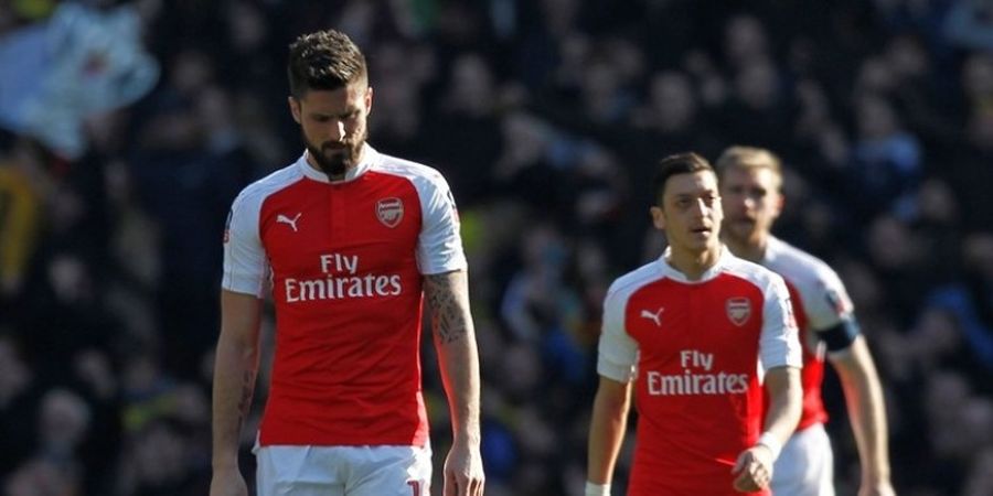 Dua Assist Deeney Tendang Arsenal dari Piala FA
