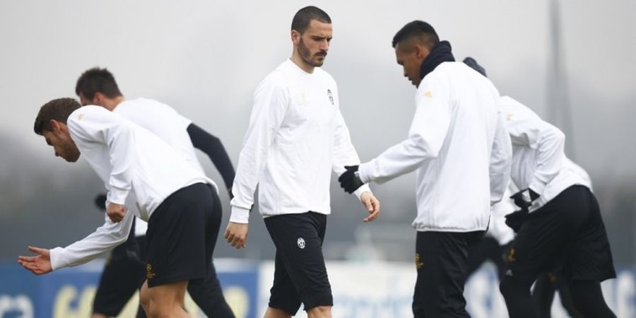 Berakhir Sudah 'Perang' antara Allegri dan Bonucci 