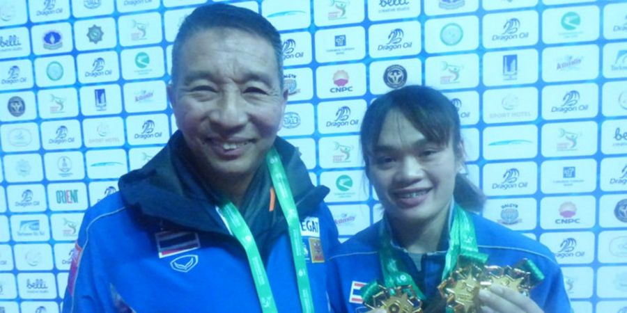 Lifter Putri Thailand Masih Berjaya pada Kejuaraan Dunia Angkat Besi 2018