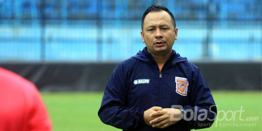 Manajemen Borneo FC Goyang Kursi Ricky Nelson sebagai Caretaker