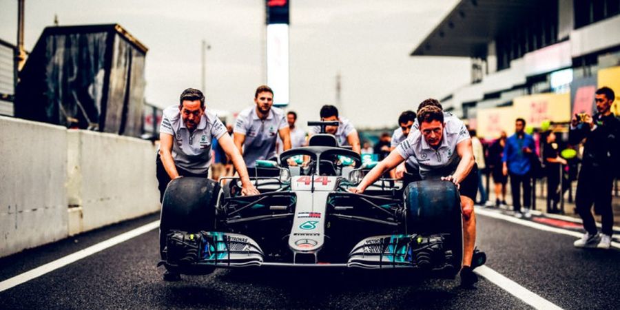 Hasil FP1 F1 GP Jepang 2018 - Awal Manis Hamilton di Bawah Guyuran Gerimis Suzuka