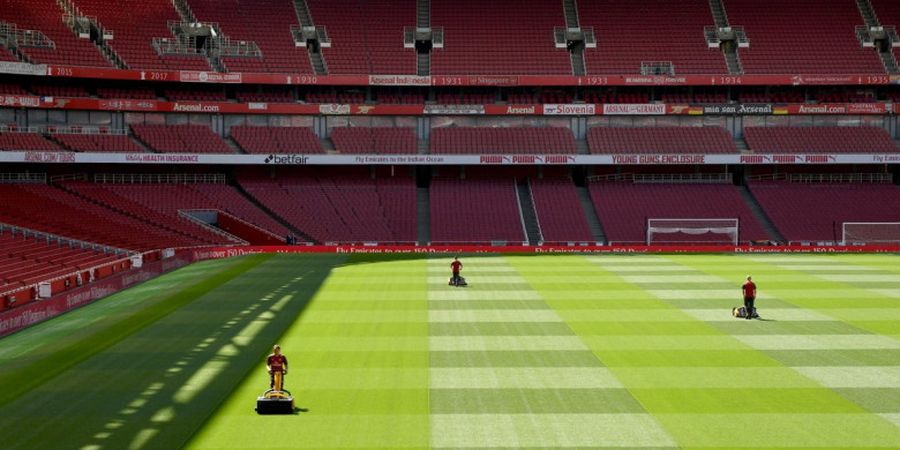 Romantis! Fan Arsenal Ini Lamar Kekasihnya di Emirates Stadium