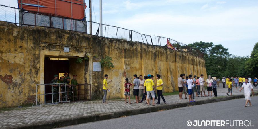 Pengakuan soal Banyaknya Cacing yang Ada di Lapangan Stadion Vinh dari Pemain Persija